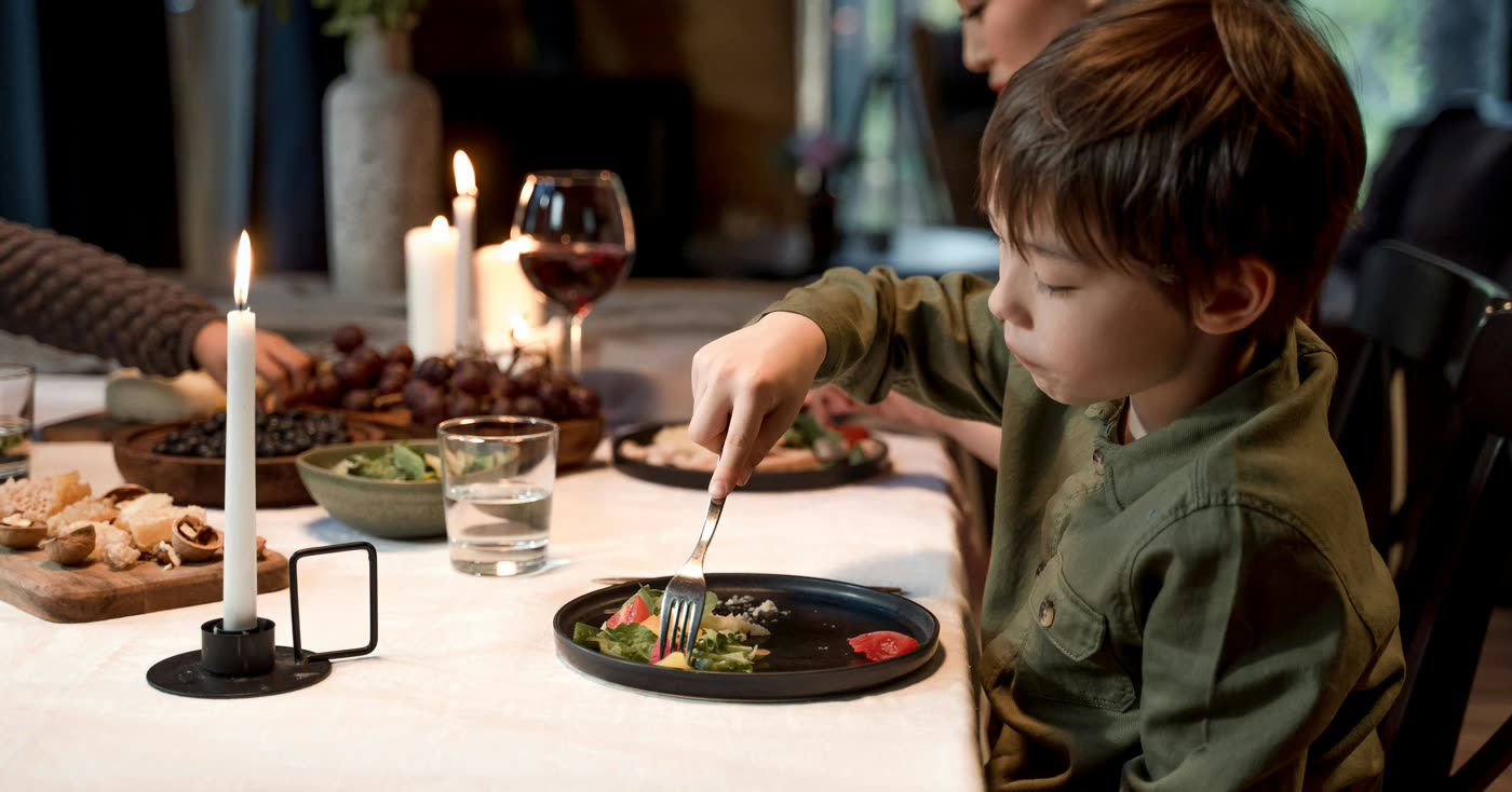 A dinner table for cravings after meals
